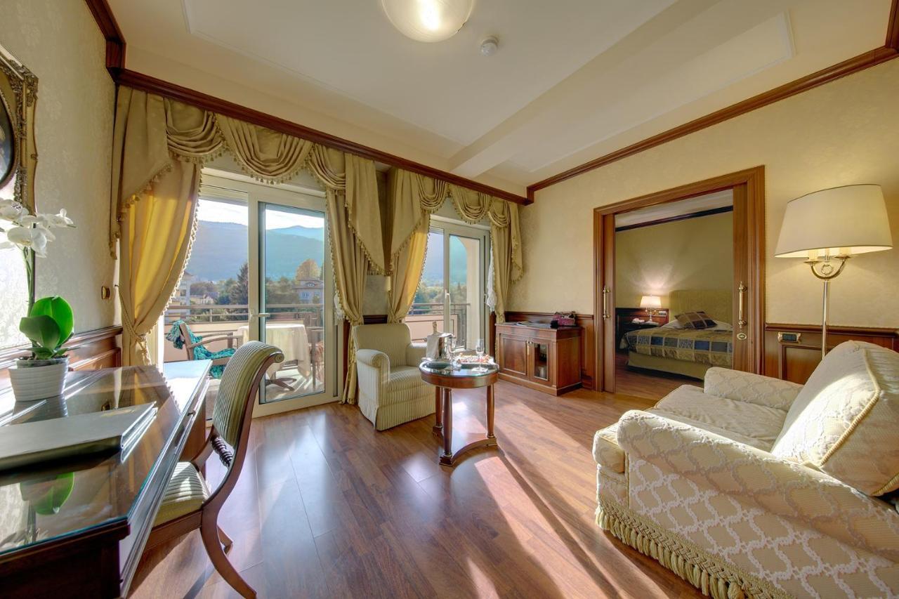 Hotel Splendid Baveno Bagian luar foto