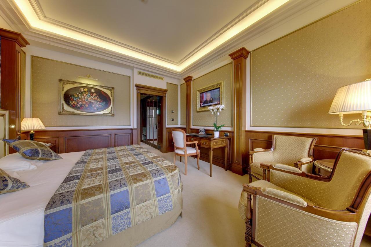 Hotel Splendid Baveno Bagian luar foto