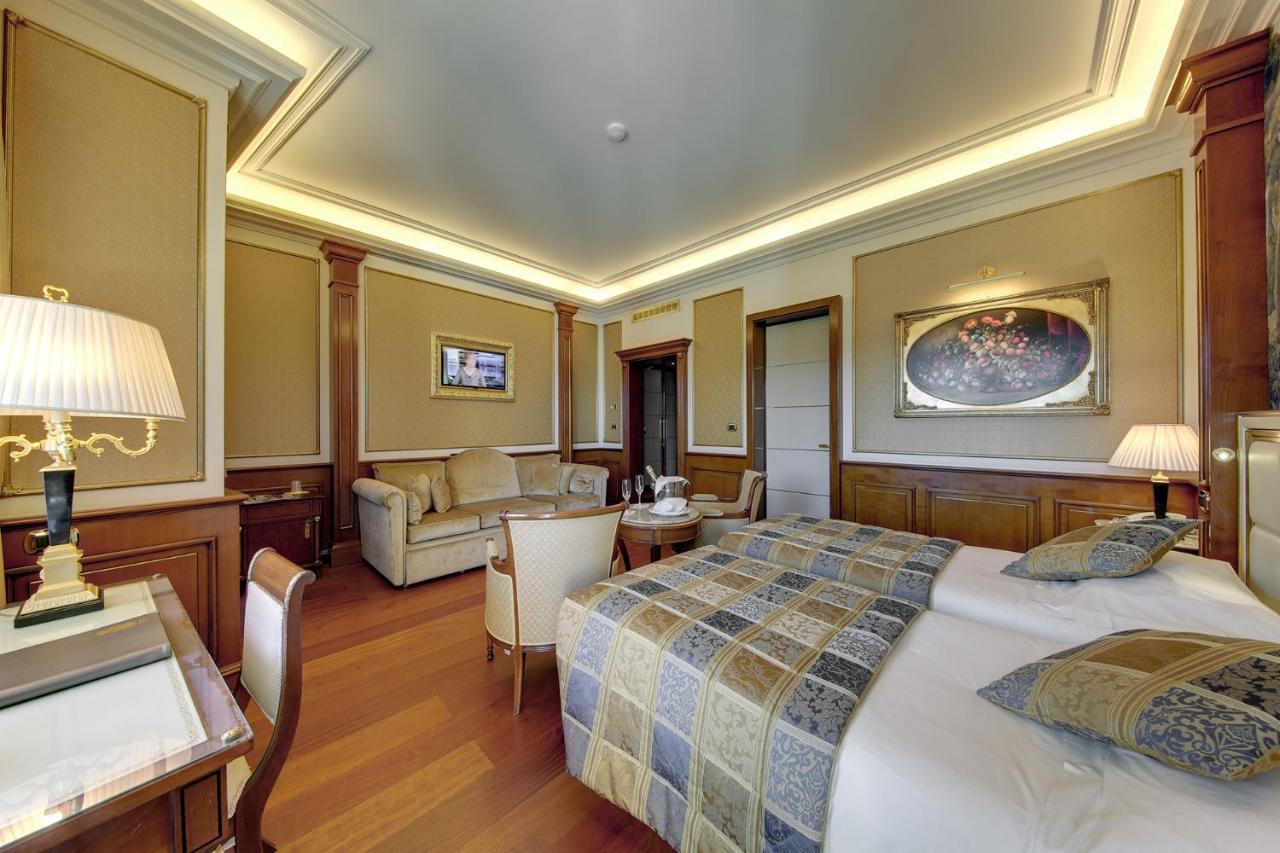 Hotel Splendid Baveno Bagian luar foto