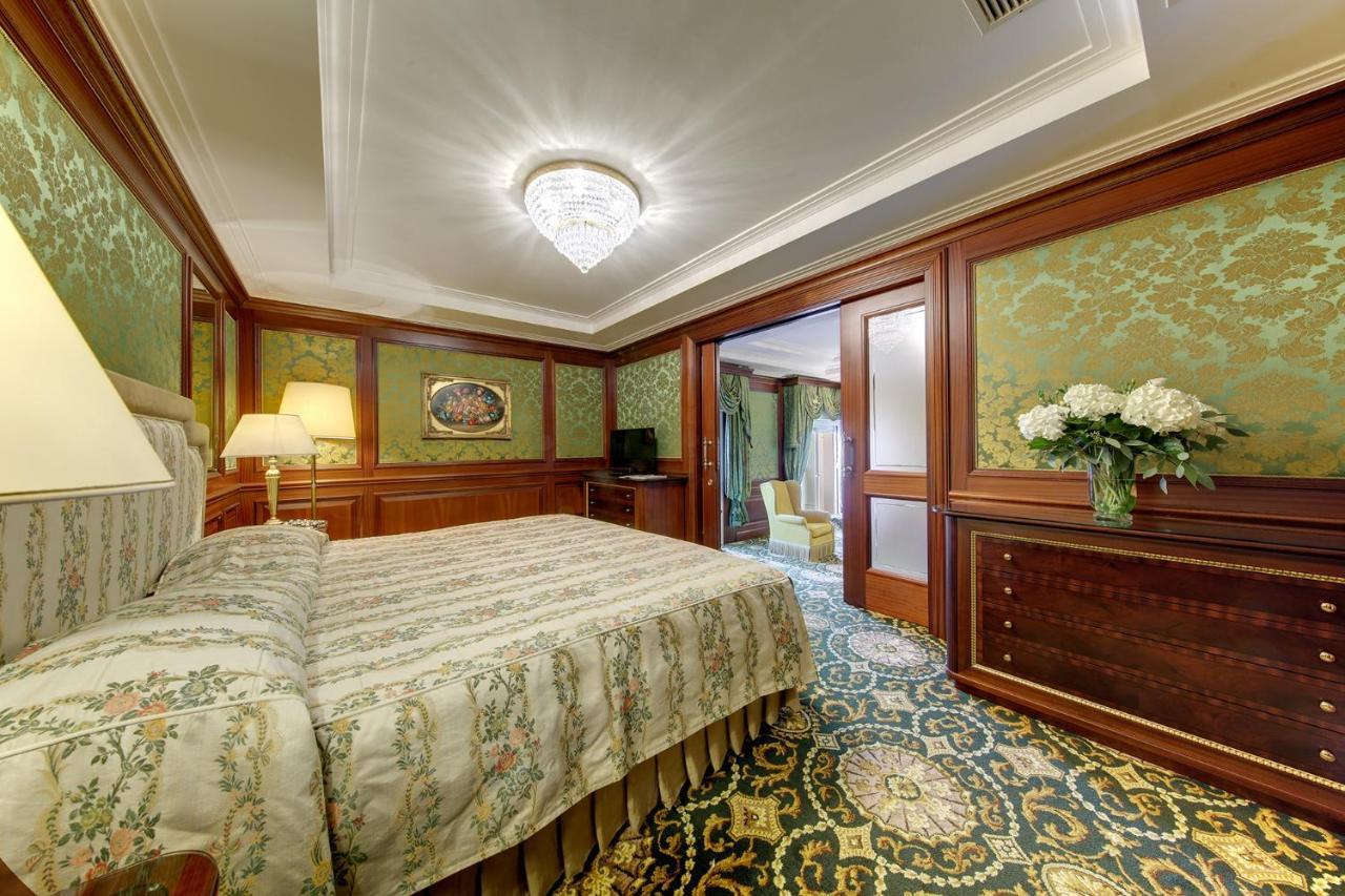 Hotel Splendid Baveno Bagian luar foto